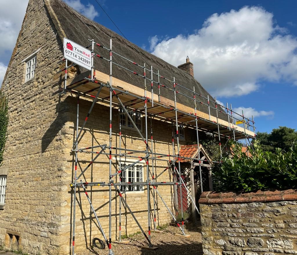 Northampton Scaffolding for new thatched roof in Cogenhoe Northampton Scaffolding for new thatched roof in Cogenhoe
