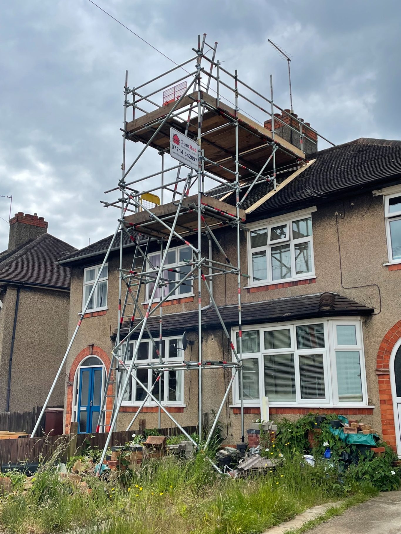 Chimney access scaffolding in Northampton Chimney access scaffolding in Northampton